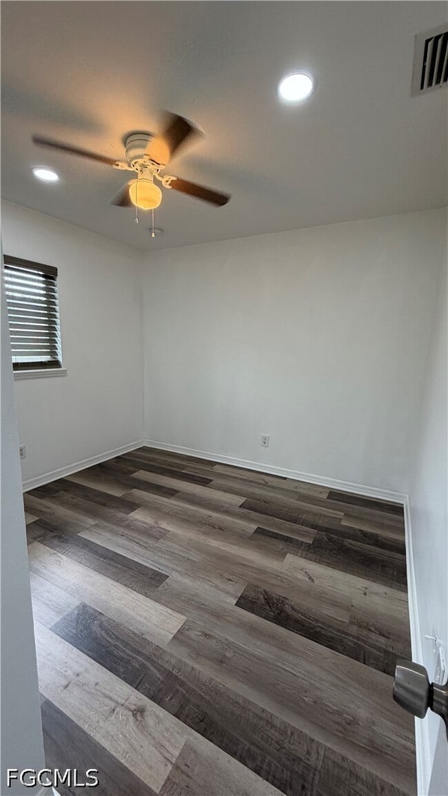 5046 Locke Ln in Lehigh Acres, FL - Building Photo - Building Photo