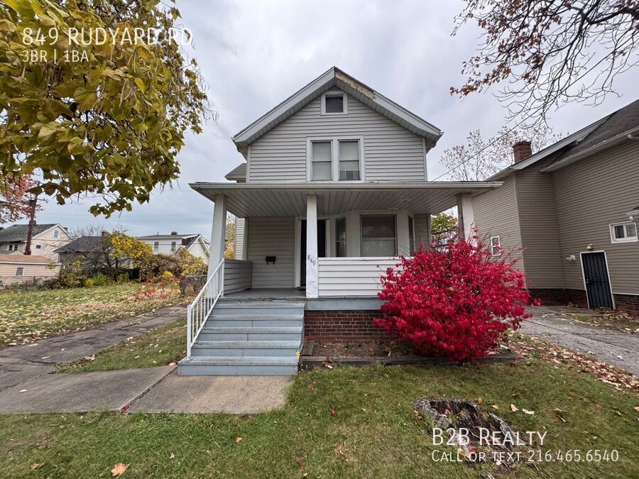 849 Rudyard Rd in Cleveland, OH - Building Photo