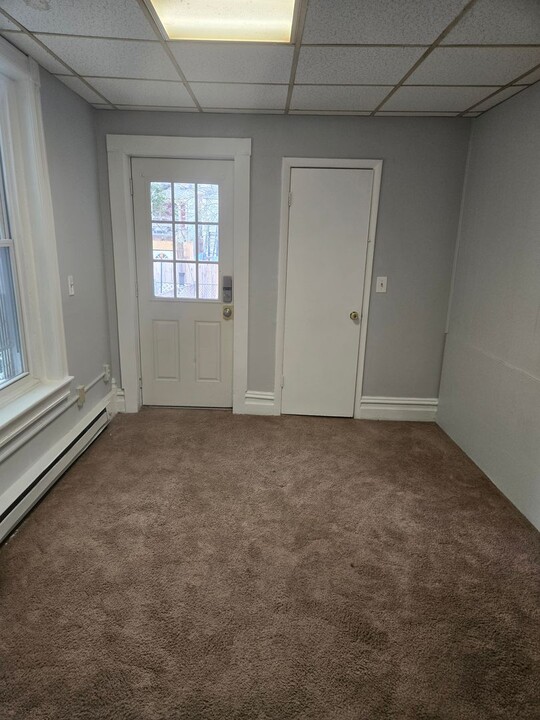 946 W Maple St in Allentown, PA - Building Photo