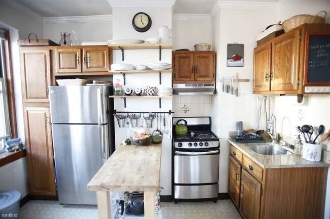 property at 34 S Russell St