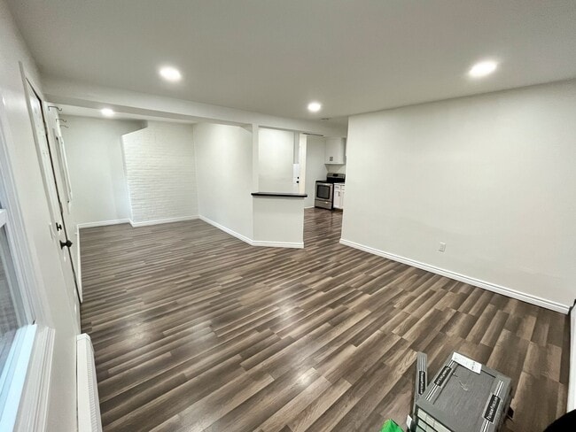 39 School House Rd, Unit In-Law