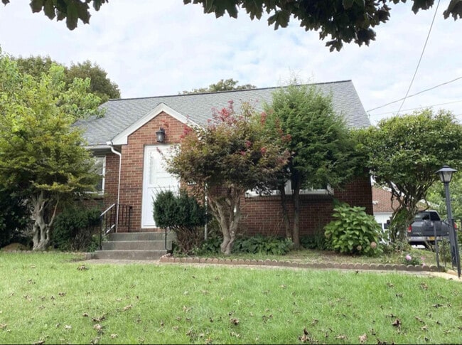 property at 195 Exchange St