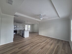7411 43rd Way N in Riviera Beach, FL - Building Photo - Building Photo