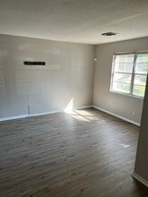 1016 Francais Dr in Shreveport, LA - Building Photo - Building Photo