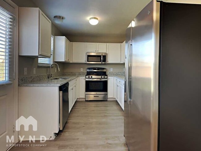 9027 Farm Ridge Ln, Unit 521 in Humble, TX - Building Photo - Building Photo