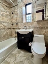 883 E 165th St in Bronx, NY - Building Photo - Building Photo