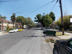 37 S 8th St in San Jose, CA - Foto de edificio - Building Photo