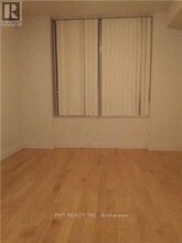 55 Strathaven Dr in Mississauga, ON - Building Photo - Building Photo
