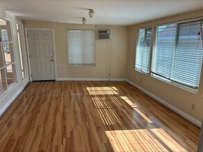 8934 Callita St in San Gabriel, CA - Foto de edificio - Building Photo