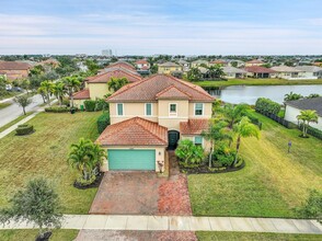 11240 SW Wyndham Way, Unit 162 South Cottonwood Blvd in Port St. Lucie, FL - Building Photo - Building Photo