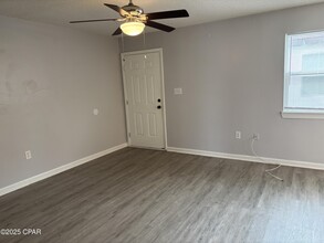 125 Kapalua Dr in Panama City, FL - Building Photo - Building Photo