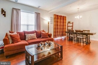 861 Fawn Ln in Hummelstown, PA - Building Photo - Building Photo