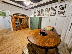 2622 N Stowell Ave, Unit E in Milwaukee, WI - Foto de edificio - Building Photo