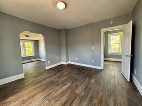 448 E Woodrow Ave in Columbus, OH - Building Photo - Building Photo