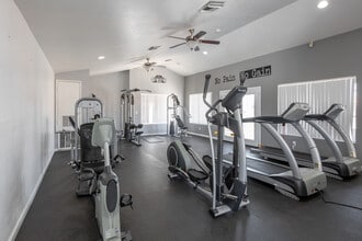Winterhaven Terrace in Tucson, AZ - Foto de edificio - Interior Photo