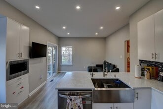 13020 Quartz Ln in Clifton, VA - Building Photo - Building Photo