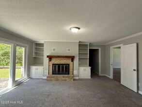 1107 Greenway Dr in Jacksonville, NC - Building Photo - Building Photo