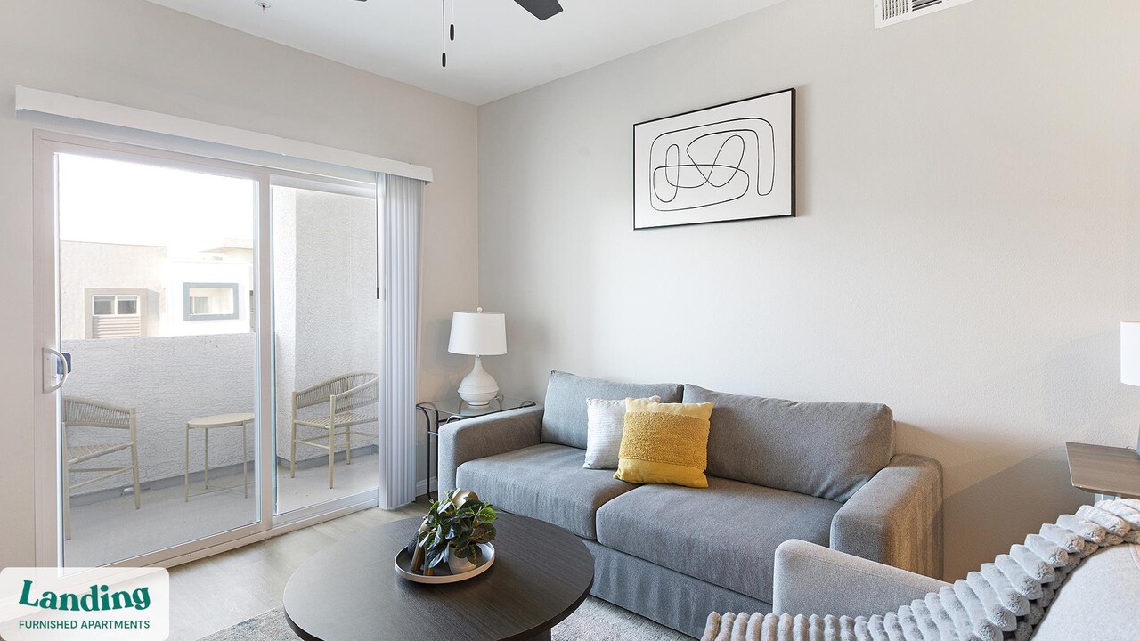 760 S Boulder Hwy in Henderson, NV - Building Photo