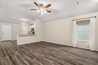 20918 Twining Rose Ln in Tomball, TX - Building Photo - Building Photo