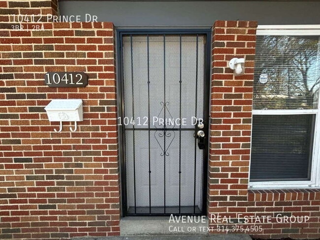 10412 Prince Dr in St. Louis, MO - Building Photo - Building Photo