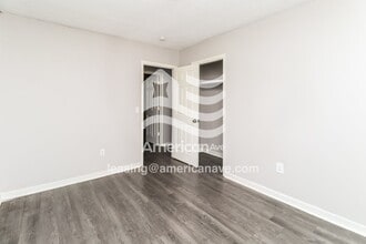 5341 Brookhollow Dr in Jackson, MS - Building Photo - Building Photo