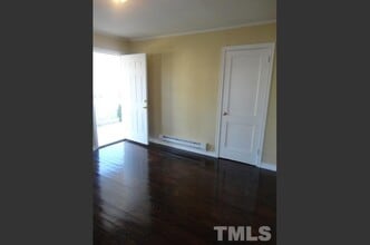 426 Lakeland st, Unit A in Durham, NC - Building Photo - Building Photo