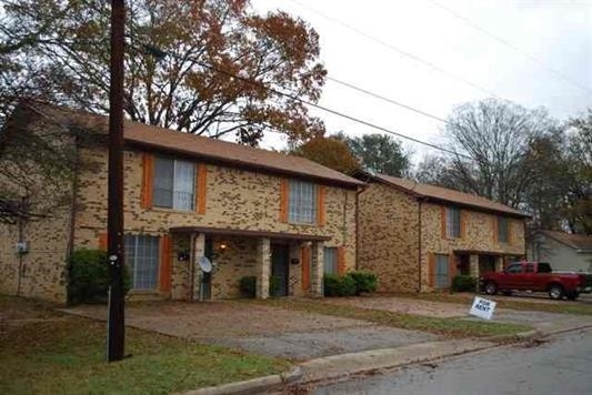 806 Texas St in Longview, TX - Foto de edificio