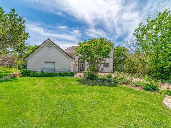 property at 5 Dovedale Cove