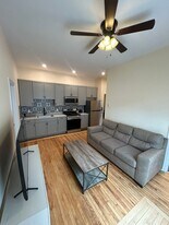 416 Pearl St, Unit 416 Pearl Street #2 in Burlington, VT - Building Photo