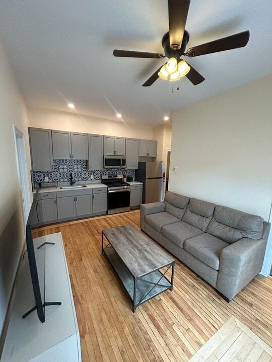 416 Pearl St, Unit 416 Pearl Street #2 in Burlington, VT - Foto de edificio