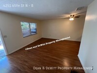 4251 45th St N in St. Petersburg, FL - Building Photo - Building Photo