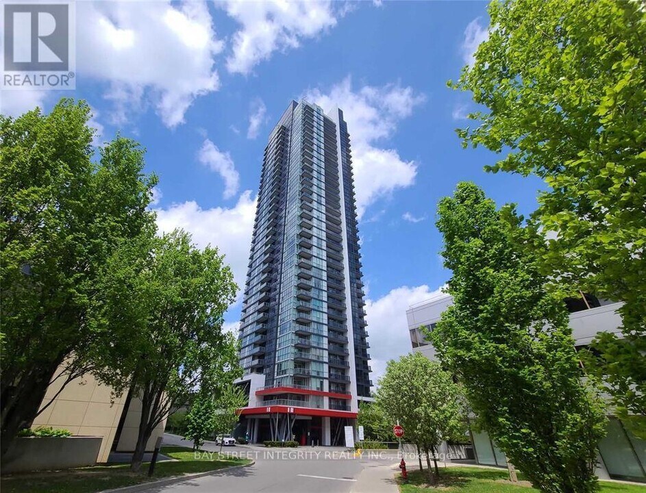 88-1988 Sheppard Ave E in Toronto, ON - Building Photo