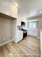 1001 E 66th Way in Long Beach, CA - Building Photo - Building Photo
