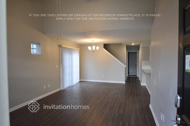 11028 Astor Hill Dr in Raleigh, NC - Foto de edificio - Building Photo