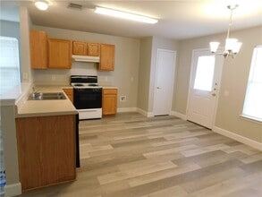 11609 Melstone Dr in Manor, TX - Building Photo - Building Photo