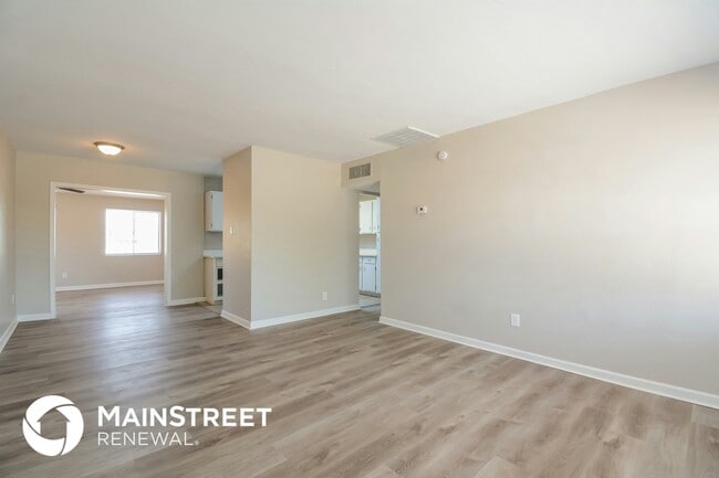 property at 1933 E Fayette Vista