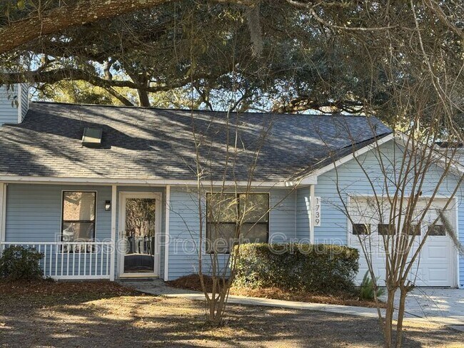 property at 1739 River Front Dr