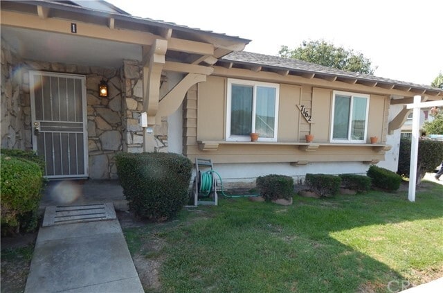 7162 Heil Ave-Unit -1 in Huntington Beach, CA - Building Photo