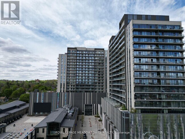 property at 15 Glebe St