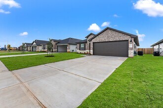 3515 Turnpike Dr in Fulshear, TX - Building Photo - Building Photo