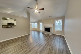 255 Chapel Station Ln SE in Lawrenceville, GA - Building Photo - Building Photo