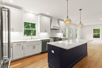 7 Hancock St in Arlington, MA - Building Photo - Building Photo
