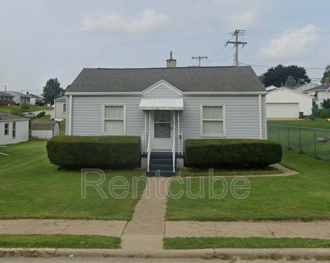 property at 3025 Windsor Ave