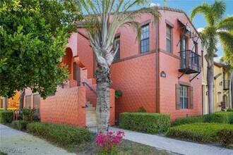 9108 Capistrano St S in Naples, FL - Building Photo - Building Photo