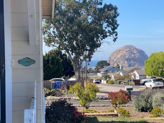 944 Mesa St in Morro Bay, CA - Building Photo - Building Photo