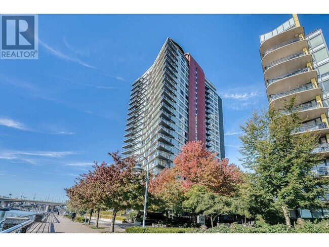 property at 1703-1708 SMITH