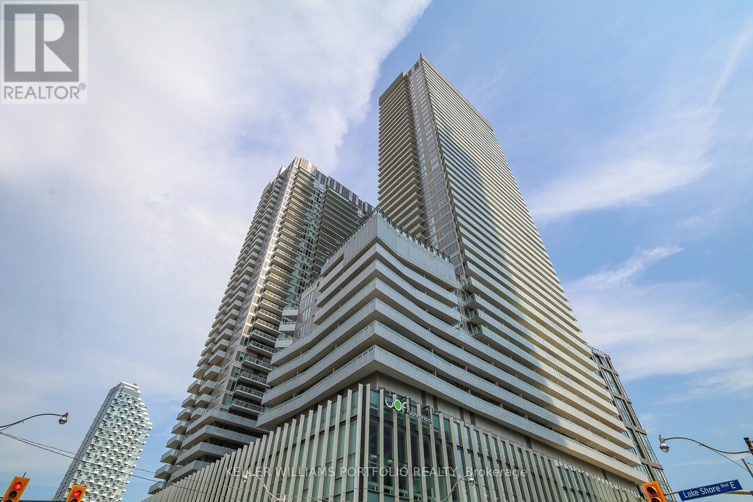 15-915 Lower Jarvis St in Toronto, ON - Building Photo