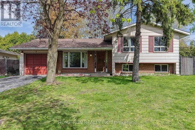property at 9 Button Ct