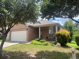 25711 Lost Creek Way in Boerne, TX - Building Photo