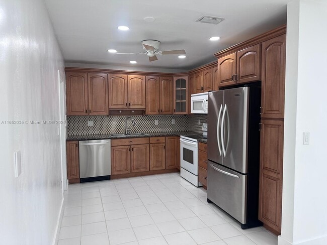 12451 SW 191st Terrace in Miami, FL - Building Photo - Building Photo